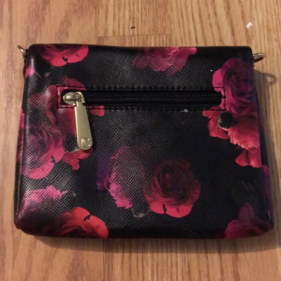 Floral clutch - Picture 2 of 4